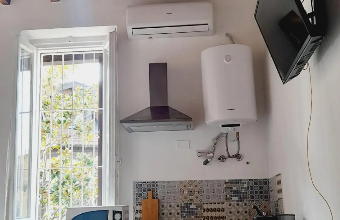 Flat in Milano, Isola-1